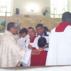 2025-coroinhas-80anos-paroquia-samz-tanque-23