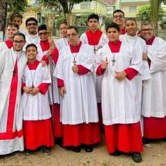 2025-coroinhas-80anos-paroquia-samz-tanque-30