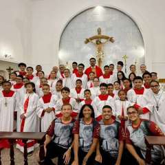 2025-coroinhas-80anos-paroquia-samz-tanque-32