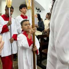 2025-coroinhas-80anos-paroquia-samz-tanque-36