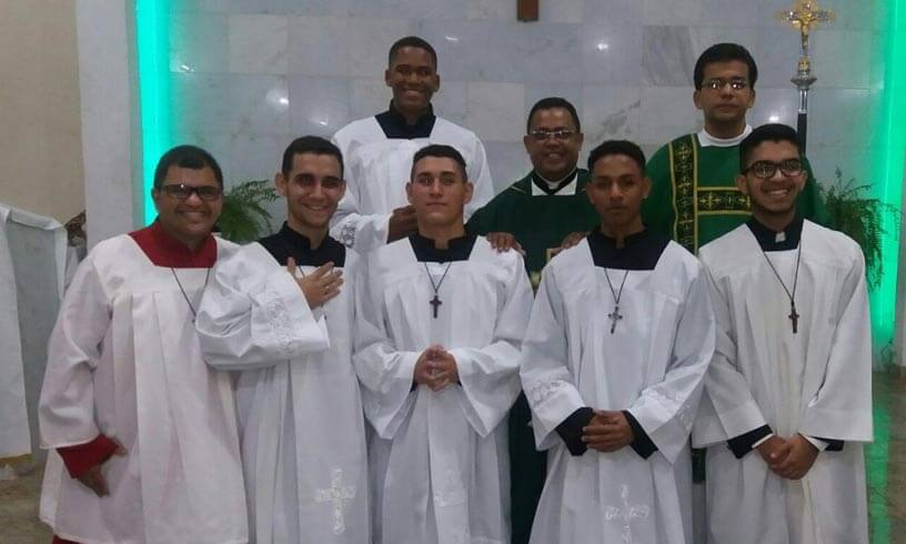 coroinhas-paroquia-samz-10