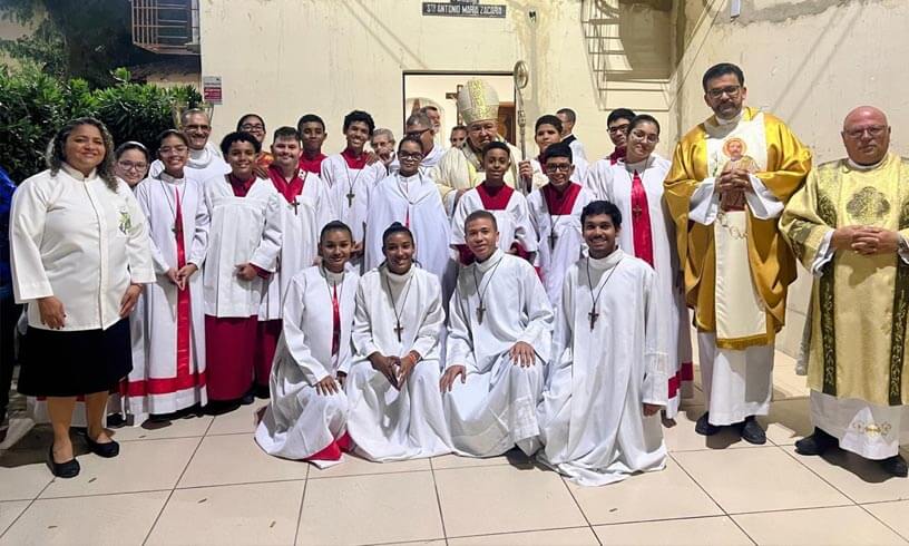 coroinhas-paroquia-samz-2