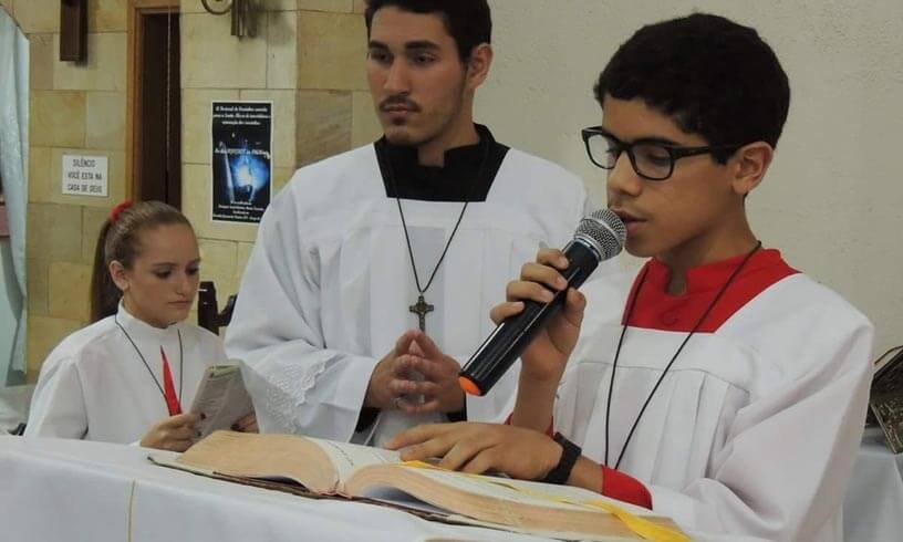 coroinhas-paroquia-samz-5